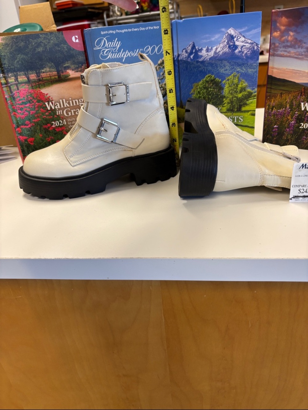 Marshalls Boots with Black Lug Sole size 6?,call out inside shoe look at photos